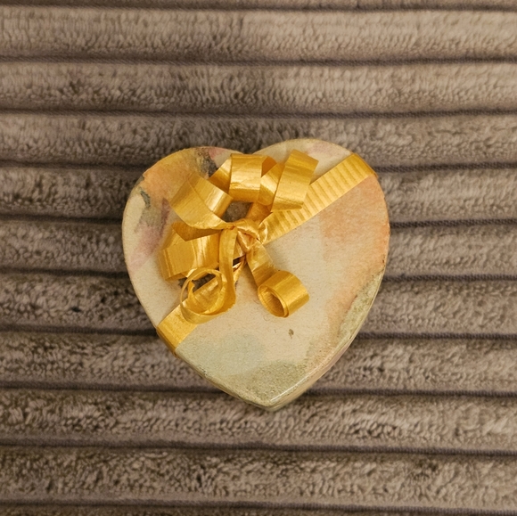 Sterling Silver Aquamarine Ring with 2 Diamond Chips - Picture 6 of 10